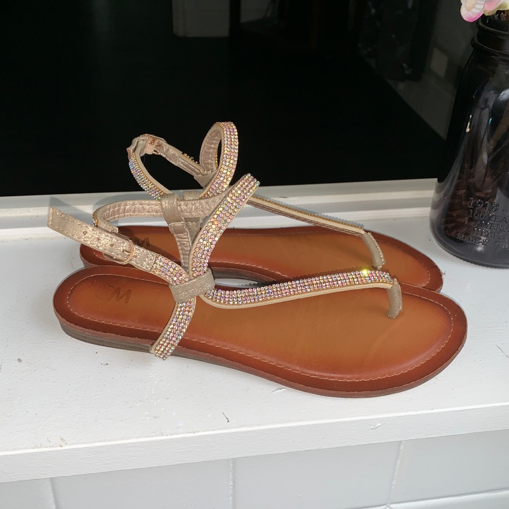Sparkly sandals ✨